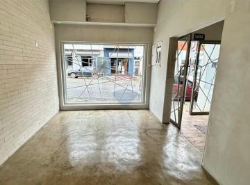 Comercial · 330m² · Imóvel Comercial para alugar em Centro de 330.00m²