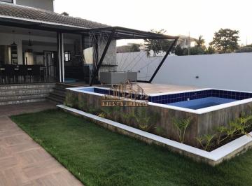 Casa · 430m² · 3 Quartos · 4 Vagas · Casa de Condomínio para venda em Araçoiaba da Serra de 430.00m² com 3 Quartos, 3 Suites e 4 Garagens