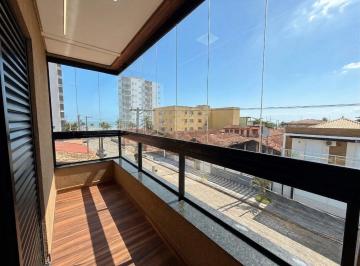 Casa · 80m² · 2 Quartos · 1 Vaga · Oportunidade na cidade de Praia Grande, próximo ao mar