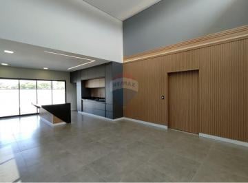 Casa · 218m² · 3 Quartos · 2 Vagas · Casa para alugar em Residencial Florabella de 218.00m² com 3 Quartos, 1 Suite e 2 Garagens