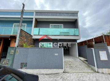 Casa · 124m² · 3 Quartos · 1 Vaga · Sobrado em Rua Pedro Guerreiro - Vila Nova - Porto Belo/SC
