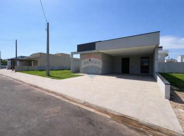 Casa · 152m² · 3 Quartos · 4 Vagas · Casa de Condomínio para alugar em Vargeão de 152.00m² com 3 Quartos, 1 Suite e 4 Garagens
