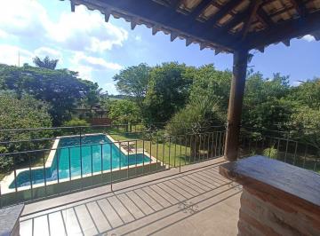 Casa · 371m² · 3 Quartos · Casa de Condomínio para venda e aluguel em Araçoiaba da Serra de 371.00m² com 3 Quartos e 3 Suites