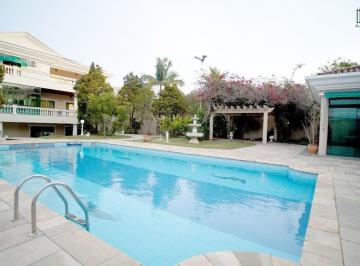 Casa · 1300m² · 6 Quartos · 6 Vagas · Casa de Condomínio para venda em Araçoiaba da Serra de 1300.00m² com 6 Quartos, 6 Suites e 6 Garagen