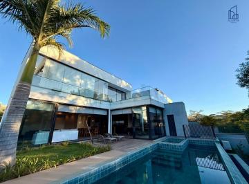 Casa · 402m² · 4 Quartos · 4 Vagas · Casa de Condomínio para alugar em Alphaville Nova Esplanada de 402.00m² com 4 Quartos, 4 Suites e 4 