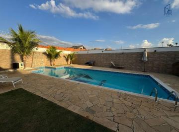 Casa · 374m² · 4 Quartos · 2 Vagas · Casa de Condomínio para alugar em Araçoiaba da Serra de 374.00m² com 4 Quartos, 1 Suite e 2 Garagens