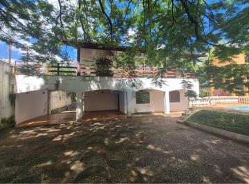 Comercial · 458m² · 6 Quartos · Prédio Comercial para alugar em Dois Córregos de 458.00m² com 6 Quartos e 2 Suites