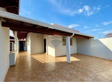Casa · 242m² · 3 Quartos · 3 Vagas · Casa para venda em Jardim Guaçuano de 242.00m² com 3 Quartos, 1 Suite e 3 Garagens