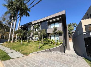 Casa · 1090m² · 5 Quartos · 10 Vagas · Casa de Condomínio para venda em Alphaville Residencial Um de 1090.00m² com 5 Quartos, 5 Suites e 10
