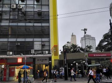 Comercial · 84m² · Imoveis - na República