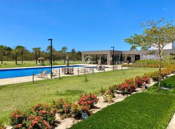 img1 · Terreno à venda, 660 m² por R$ 485.000,00 - Cidade Alpha - Eusébio/CE