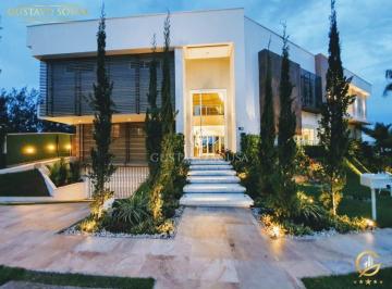 img1 · Um Verdadeiro Palácio, um sonho 923 metros de área construída e um terreno de 815metros, já imagino
