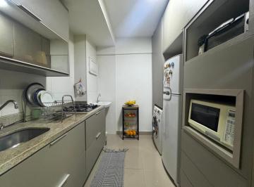 Apartamento de 1 quarto, Brasília · Apartamento de 1 quarto, com vista livre, armários e garagem