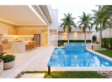 Casa · 287m² · 4 Quartos · 4 Vagas · Casa 4 suítes a venda Alto da Boa Vista