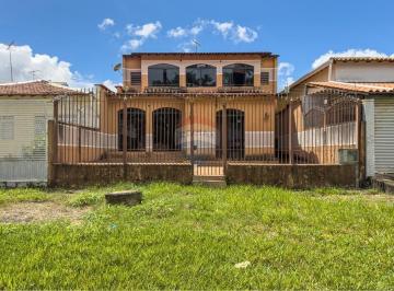 Casa · 350m² · 7 Quartos · 2 Vagas · Sobrado na Quadra 6 Sobradinho 7 quartos 2 suítes
