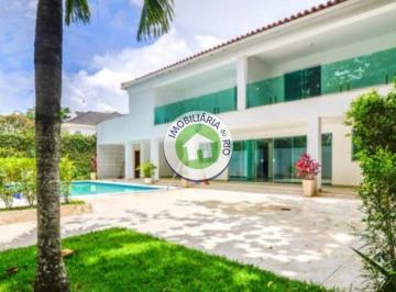 Casa · 700m² · 5 Vagas · SANTA HELENA - RECÉM REFORMADA - BARRA DA TIJUCA