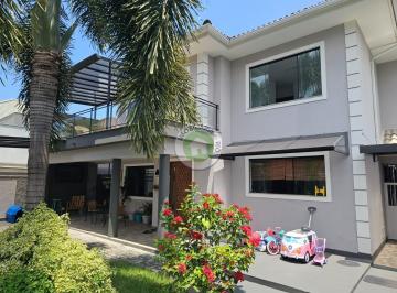 Casa · 196m² · 3 Vagas · Imóvel de Luxo no Condomínio do Anil: Casa à Venda com 4 Quartos e 196m² em Rio de Janeiro-RJ