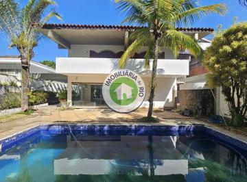Casa · 500m² · Casa de Luxo em Condomínio na Barra da Tijuca - 5 quartos, 3 suítes, 8 banheiros, 944m² - Venda no…