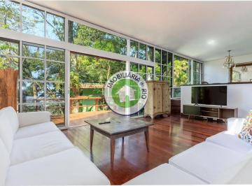Casa · 260m² · 2 Vagas · Casa no Condomínio Povoado Das Canoas. Com 4 Qts. 260 m², São Conrado - Rio De Janeiro