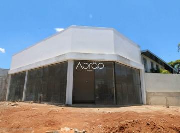 Comercial · 250m² · 10 Vagas · Loja Ampla para Alugar no Água Verde – 250 m²