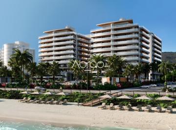 Apartamento · 216m² · 3 Quartos · 3 Vagas · Apartamento com 3 Suítes à Venda no Brava Beach Re