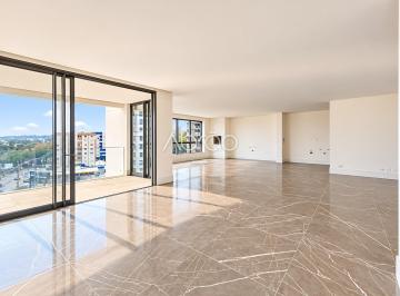 Apartamento · 227m² · 3 Quartos · 4 Vagas · Apartamento novo com 3 suítes à venda no Ecoville