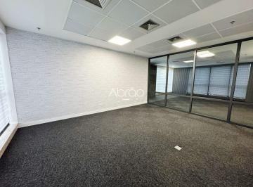 Comercial · 220m² · 3 Vagas · Sala Comercial de 220 m² para Alugar no Batel