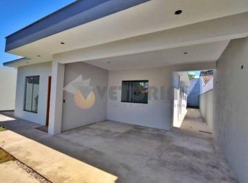 Casa de 4 quartos, Caraguatatuba · Casa apenas 150 metros da orla da Praia do Massaguaçu - Caraguatatuba SP