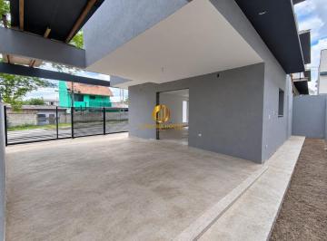 202610161258158203.jpeg · Sobrado 3 quartos com terreno amplo e terraço privativo no Xaxim.