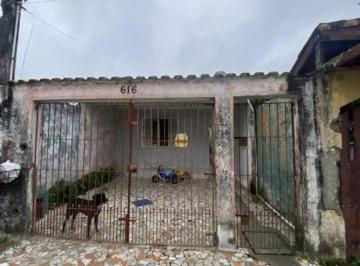 Casa de 2 quartos, Itanhaém · Casa com 2 dormitórios à venda - 130 m² - Gaivota - Itanhaém/SP