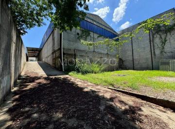 Comercial · 1600m² · 15 Vagas · Aluga se Galpão com 2500m² de Terreno sendo 1600 m² de area construida no Chacaras Reunidas em São J