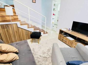 Casa · 107m² · 3 Quartos · 6 Vagas · Sobrado com 3 dormitórios à venda, 106 m² por R$ 760.000,00 - Jardim Califórnia - Jacareí/SP