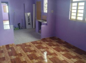 Casa · 130m² · 2 Quartos · Casa com Ponto Comercial para Venda.