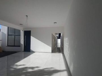 Casa · 162m² · 3 Quartos · 2 Vagas · Casa com 3 dormitórios, 161 m² - venda por R$ 905.000,00 ou aluguel por R$ 4.500,00/mês - Villa Bran