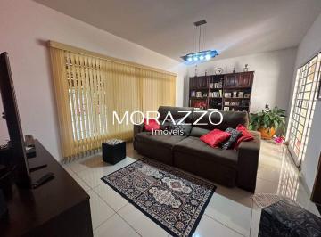 Casa · 200m² · 3 Quartos · 3 Vagas · Casa Térrea com terreno de 350m2, disponível para venda, no Jardim Paraíba - Jacareí