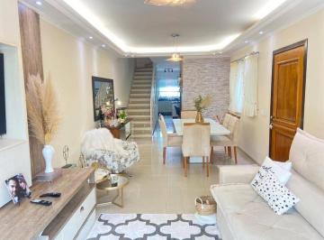 Casa · 125m² · 3 Quartos · 4 Vagas · Casa com 3 quartos à venda, 240 m² por R$ 800.000 - Vila D'Este - Cotia/SP