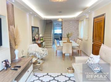 Casa · 125m² · 3 Quartos · 4 Vagas · Casa com 3 quartos à venda, 240 m² por R$ 800.000 - Vila D'Este - Cotia/SP
