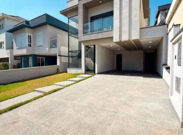 Casa · 262m² · 3 Quartos · 4 Vagas · Casa com 3 quartos  à venda, 250 m² por R$ 1.600.000  - Santana de Parnaíba/SP