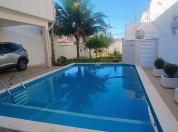Foto 01 · Casa à venda em Itanhaém-SP, bairro Cibratel 2: 3 quartos, 3 suítes, 2 salas, 1 banheiro, 3 vagas, 3