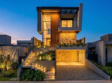 Casa · 343m² · 4 Quartos · 4 Vagas · Casa à Venda no Condomínio Arujazinho IV – Arujá/Sp | 4 Suítes | Terreno com 347,50 M²