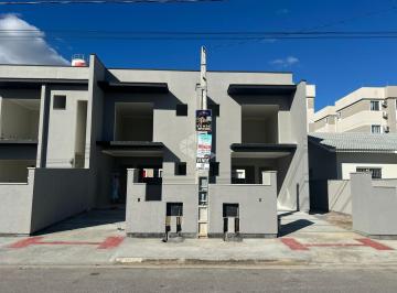Casa · 115m² · 2 Quartos · 2 Vagas · Sobrado com 2 quartos/dormitórios no bairro Forquilhas, em São José - SC