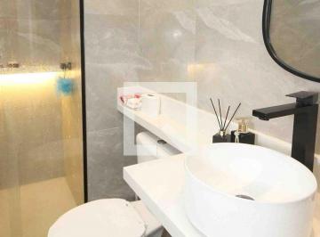 Localizado no vibrante bairro Jardim Santa Adelia, em São Paulo, este apartament · Apartamento à Venda - Sapopemba, 2 Quartos, 35 m2