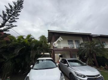Foto-0 · PITANGUEIRAS, Lauro de Freitas. Duplex em condomínio fechado, são 3 quartos reversível para 4 sendo