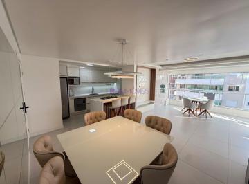 Apartamento · 115m² · 3 Quartos · 2 Vagas · Apto Porteira fechada! 3 quartos (2 suítes) 114m2 - Kobrasol