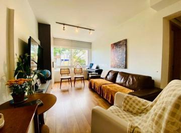 G 01 · APARTAMENTO COM VISTA ABERTA, COM MÓVEIS FIXOS!