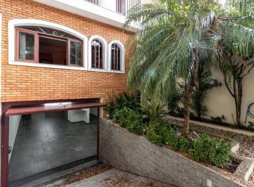 f7aca47e-f018-4deb-a490-44a5384adf0e · Funcional sobrado para venda em Vila Albertina com 3 quartos, sendo 1 suíte, 247m²