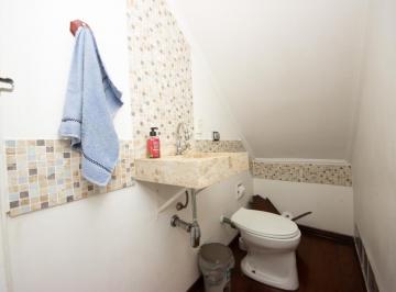 IMG_20260629_181509_000.jpeg · Confortável casa para venda em Vila Elvira com 4 quartos, sendo 2 suítes, 160m² - remaxfront#QBA7W