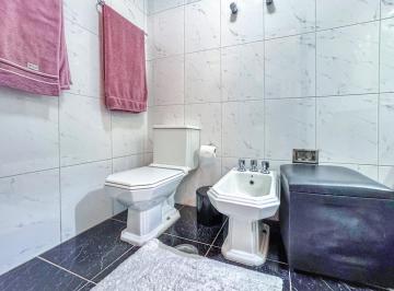 IMG_20260629_091508_000.jpeg · Confortável apartamento para venda em Bela Vista com 3 quartos, sendo 1 suíte, 155m² - remaxfront#PS