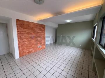 Apartamento · 80m² · 3 Quartos · 1 Vaga · Setúbal. 2 quartos sendo 1 suíte + 1 reversível. Andar alto. Preço reduzido!
