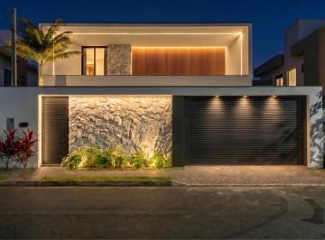 Casa · 205m² · 4 Quartos · 4 Vagas · Casa de Alto Padrão à Venda - 505 Sul | Palmas - TO